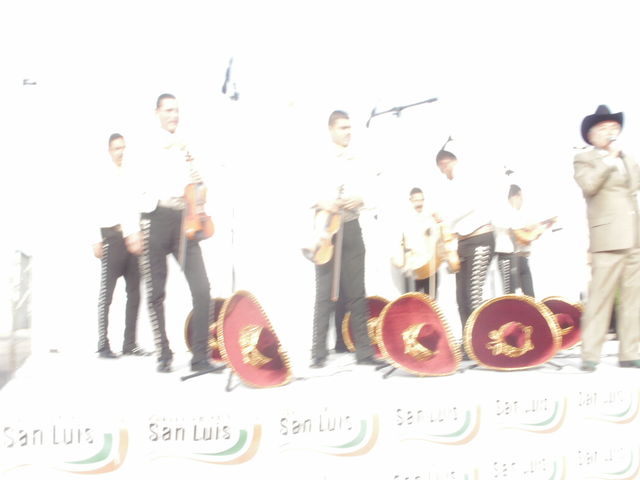 Sin Nombre
